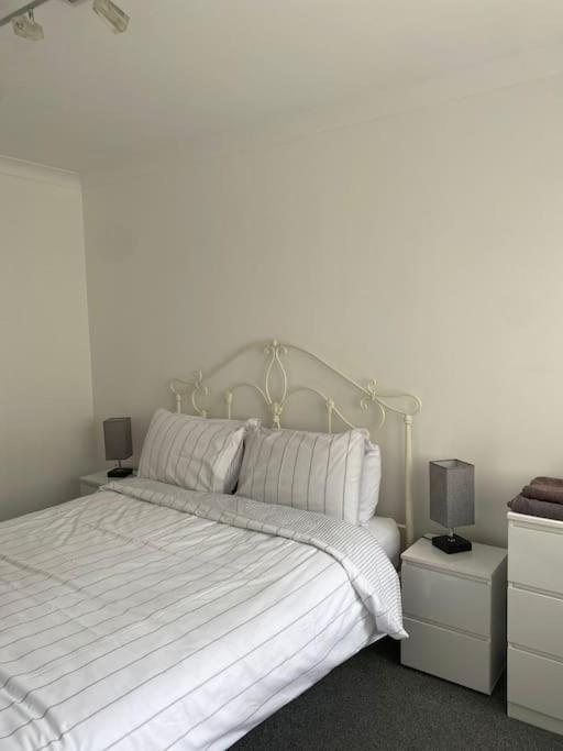 Teith Court Apartment With Private Parking. Stirling Extérieur photo